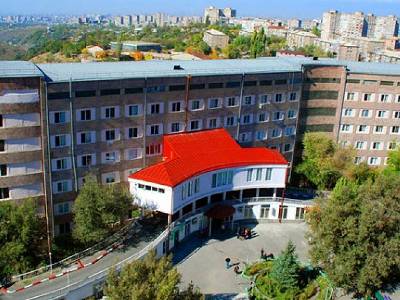 Մեզնից սպառնալիքով պահանջում են դիմում գրել. «Գրիգոր Լուսավորիչ» ԲԿ աշխատողները դիմել են ՄԻՊ-ին