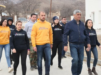 Վիտալի Բալասանյանը հանդիպել է Քարվաճառի եւ հարակից գյուղերի բնակիչների հետ, ներկայացրել իր ծրագրային դրույթները (ֆոտո)