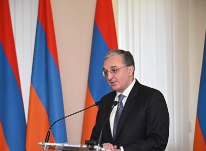 Armenia FM delivers message on occasion of Diplomat's Day