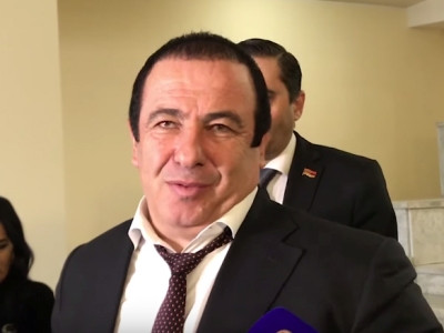 «Ծառուկյանը դիմակի կարիքը չունի. բարի մարդկանց այդ հիվանդությունները չի կպնում». ԲՀԿ առաջնորդ