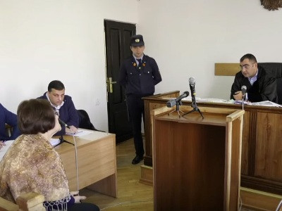 Կայուն եկամուտ չեմ ունեցել, ինչո՞ւ եք ինձ վարկ տրամադրել. «Ֆլեշի Բարսեղի» գործով վկային հարց ուղղեց մեղադրող կողմը