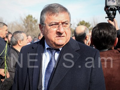 «Ուզում ես մի երիտասարդ աղջիկ դժբախտանա՞». Վազգեն Սարգսյանի հետ կապված հիշողություններով կիսվեց Ջհանգիրյանը
