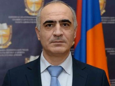Երեւանի քաղաքապետարանի իրավաբանական վարչության պետն ազատվել է աշխատանքից
