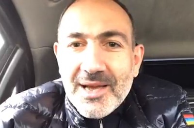 Armenia PM urges people to create their own YES campaign team on social media