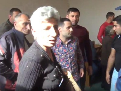 «Ծնողներով պիտի հավաքվենք, գնանք տունը պաժառ տանք». լարված իրավիճակ Զոդի կամրջի վթարի գործով դատական նիստին
