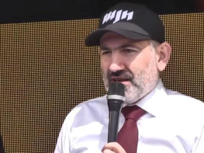 Пашинян разъяснил жителям Сисиана суть референдума