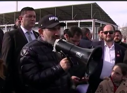 Премьер-министр Армении дал несколько советов детям для борьбы с безопасной для них болезнью