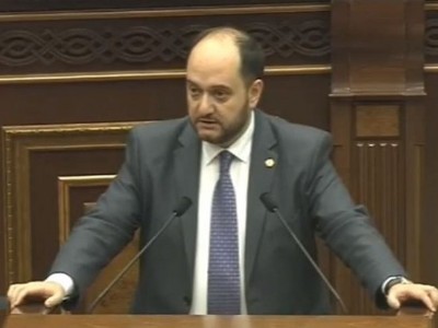 Հայաստանում ինտերնետ-օպերատորները աշակերտներին անվճար ինտերնետ կտրամադրեն հեռավար ուսուցման համար. նախարար