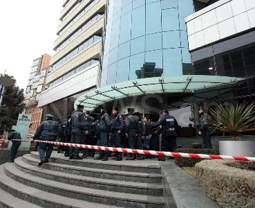 «Էրեբունի պլազա» ներխուժած տղամարդն անմեղսունակ է ճանաչվել. նա տեղափոխվել է Նուբարաշենի հոգեբուժական հիմնարկ
