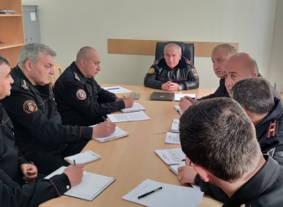 Armenia MOD Military Police acting chief visits military units