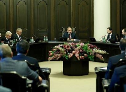 Armenian labor and social affairs minister: Government to support needy families with children under 14