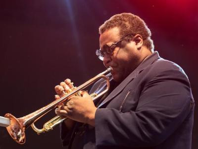 CNN: Legendary jazz trumpeter Wallace Roney dies of COVID-19 complications