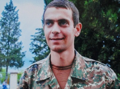 «Չէի մտածում, որ կխոցեի». 3 տանկ խոցած Ռաֆայելն իրեն հերոս չի համարում (ֆոտո)