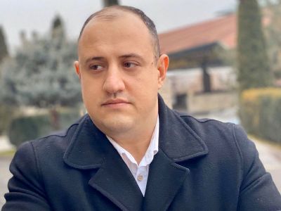 Նամակներ են հրապարակում, որ Քաղավիացիայի կոմիտեի ղեկավարն ընդհանուր առմամբ վատ աղջիկ չէ. Միհրան Հակոբյան