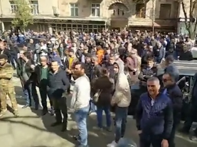 «Անշնորհքություն, սա Արայիկ Հարությունյանի ու Բակո Սահակյանի պատկերն է». լարված իրավիճակ Արցախում