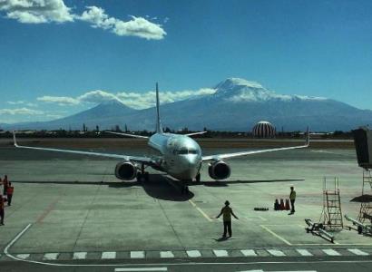 Armenia PM on problems with Civil Aviation Committee