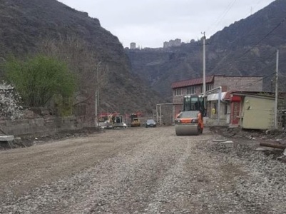 Կվերսկսվեն «Թումանյան» կայարանից մինչև Բագրատաշենի անցակետ ճանապարհի հիմնանորոգման աշխատանքները