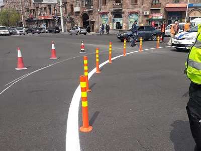 «Հայրենիք» կինոթատրոնի խաչմերուկում լուսացույցերը կանջատվեն եւ երթեւեկությունը կազմակերպվի շրջանաձեւ (ֆոտո)