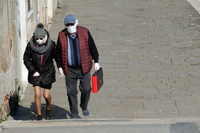 Reuters: Italy extends coronavirus lockdown until May 3