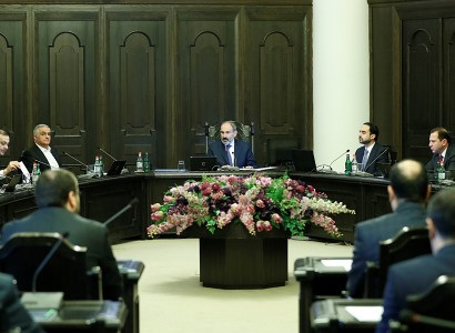 PM instructs to submit draft decision to extend state of emergency in Armenia