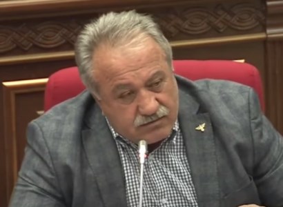 «2-րդ համաշխարհայինը մարդիկ կարտոշկով ապրեցին ու կարողացան հաղթել, նման բաներ ցանեք». Սասուն Միքայելյանը՝ Ավինյանին