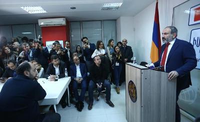 «Փաստ». Արշալույսներն այստեղ էլ խաղաղ չեն. նրանք մոռացել են սեփական «արմատները»