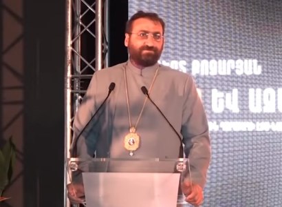 Քոչարյանի օրոք սահմանադրության մեջ եկեղեցին արձանագրվեց որպես ազգային հաստատություն․ ՄԱ դիվանապետ