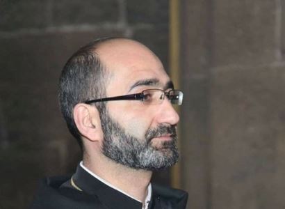 Անհարգալից, անշնորք և փողոցային մոտեցում է Հայոց Հայրապետին ավազանի անունով կոչելը․ տեր Գաբրիել Վարդանյան