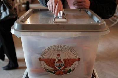«Հրապարակ». Միայն Հայաստանում. Չեն դիտարկել Արցախի ընտրությունները, բայց չեն ճանաչում