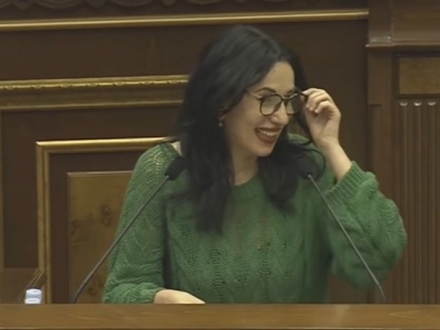«Հոպ, մենակ իմ հետ կարա սենց բան լինի». Նաիրա Զոհրաբյանը չէր կարողանում զսպել ծիծաղը