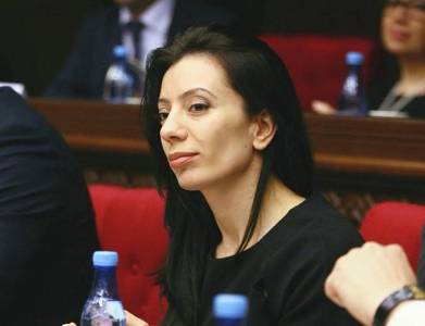 Newspaper: Armenia MP takes COVID-19 test, she was isolated