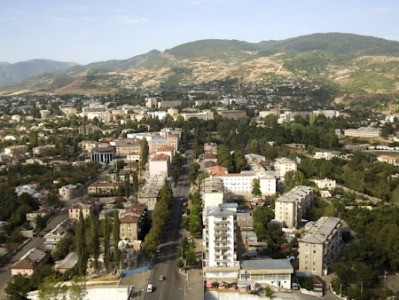 Վարդենիսում միայն «Շտապօգնության» եւ ոստիկանության մեքենաներն են շրջում. քաղաքը դատարկ է