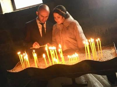 Ամուսնացել է ԱԺ «Իմ քայլը» խմբակցության պատգամավոր Հովիկ Աղազարյանի որդին