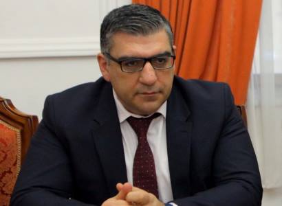 Armenia Parliament Chief of Staff: Employees with warnings won't receive awards