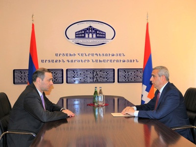 Artsakh FM meets Armenian Secretary of the Security Council