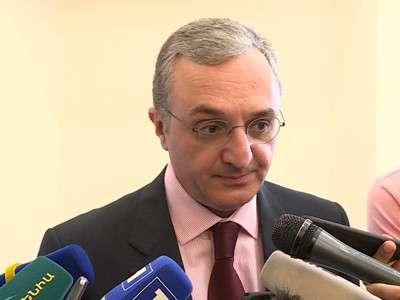 «Հիմա այս հարցը թափ տալու կարիք չկա. հիմա պետք է ուղղակի սպասել». Մնացականյանը՝ Լավրովի հայտարարությունների մասին