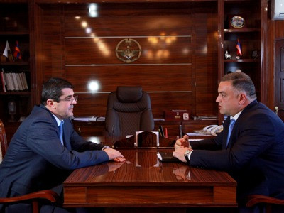 Karabakh President-elect meets with Stepanakert mayor