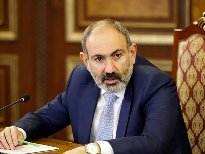 Armenia PM chairs consultation devoted to capital expenditure programs for healthcare
