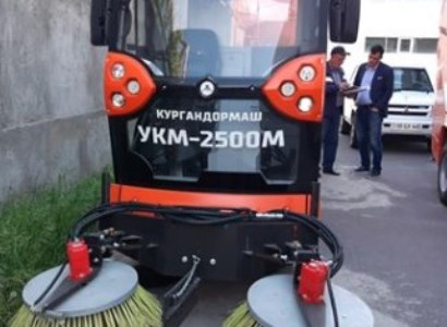 Երեւանը «Կապիտալ Բիլդ» ՍՊԸ-ից ճանապարհների մաքրման երկու փոշեկուլ է նվեր ստացել