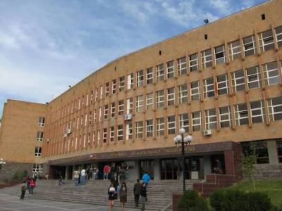 ՀՌՀ-ն կհատկացնի 10 տեղ բուժաշխատողների դիմորդ երեխաներին