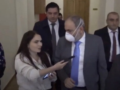 Armenia premier does not say what he was discussing with opposition party leader