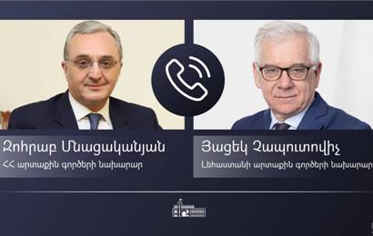 Armenia and Poland FMs hold phone talk