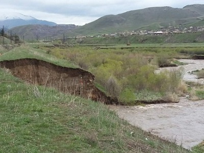 Փամբակ գետը դուրս է եկել հունից. փրկարարները սահմանազատել են տարածքը