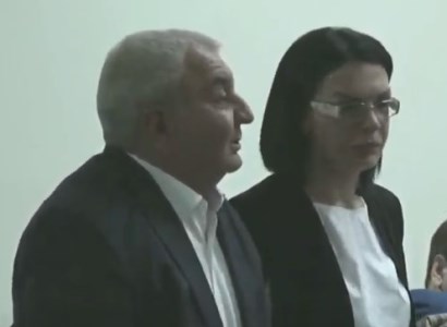 Յուրի Խաչատուրովին հունից հանել են «ոչ փաստաբան Մարինա Պողոսյանի ռեպլիկները»