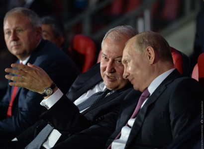 Russia’s Putin congratulates Armenia counterpart on 75th anniversary of victory in Great Patriotic War