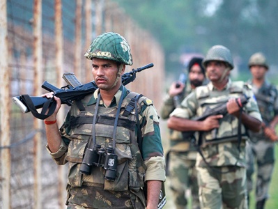Some soldiers injured after clashes between Indian and Chinese border guards