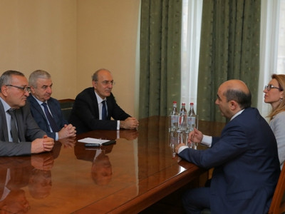 Artsakh Parliament Speaker receives Armenia MPs