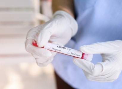 2 employees of Armenian PM's office test positive for COVID-19