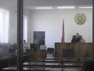 Մենք չգիտենք՝ դատավորը կողմնակա՞լ է, թե՞ ոչ. Արսեն Բաբայանի պաշտպանը հարցեր ուղղեց դատավորին