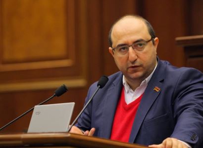 Արտակ Մանուկյանին հրավիրել են ՀՔԾ՝ ԱԺ-ում տեղի ունեցած միջադեպի առնչությամբ
